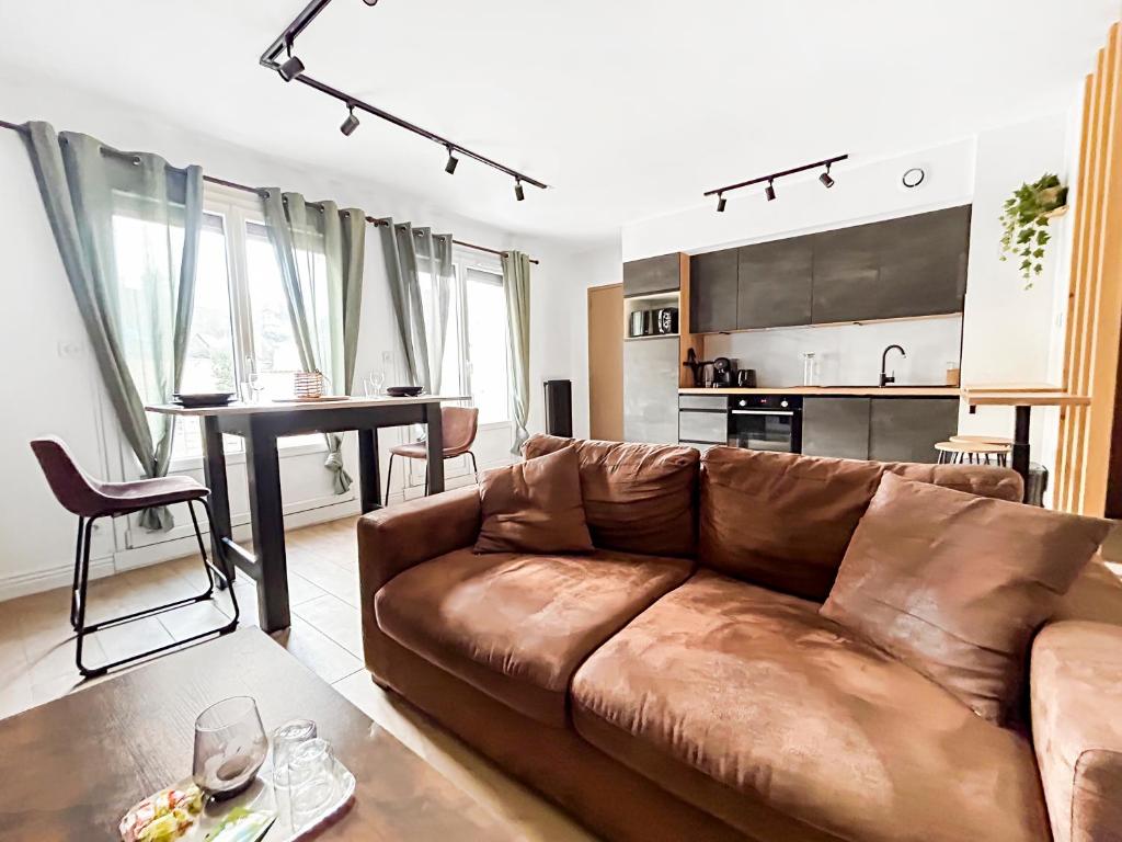 La Clairière, Appartement avec Balcon et Parking - 4