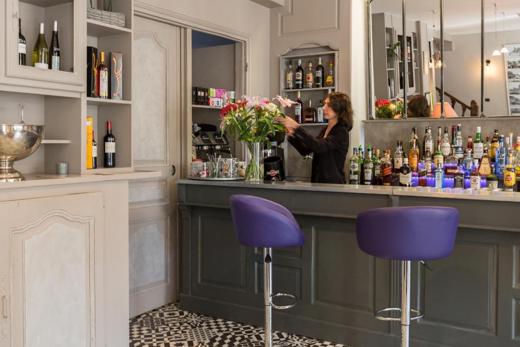 Bar/lounge