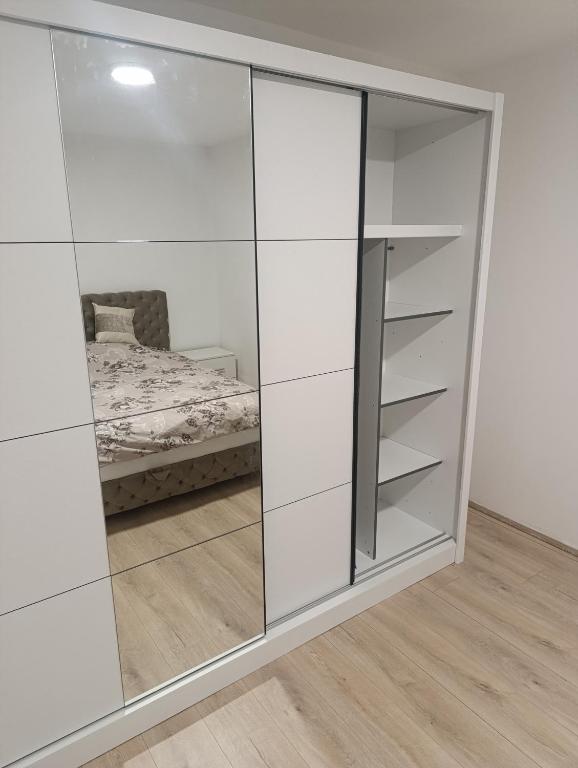 Jednosoban stan u Tarskoj ulici - 5
