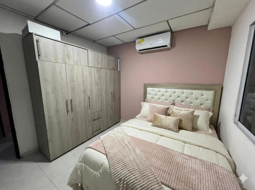 Aparta estudio muy Central Santa Marta 1 habitacion - 1