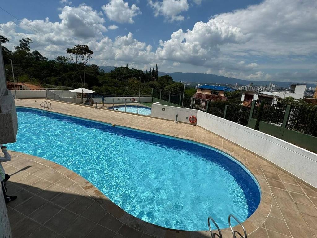 Apto Moderno y Amplio con Piscina con 3 habitaciones - 4