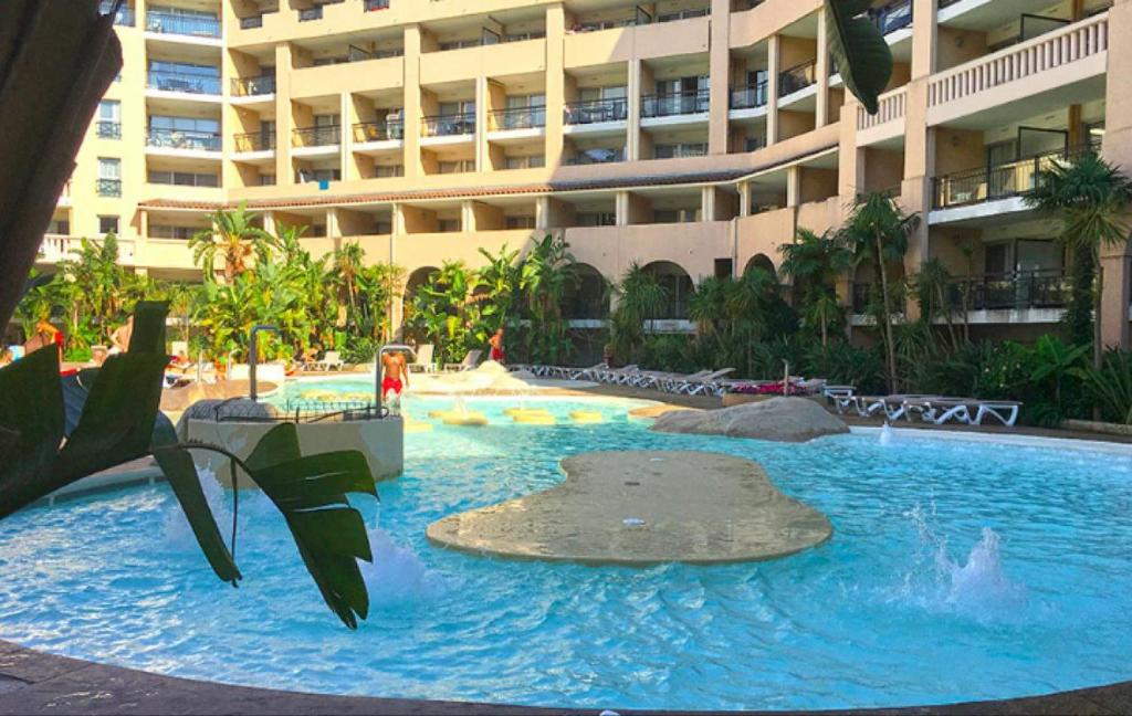 Apartmens 1-st line Cannes Beach - 1