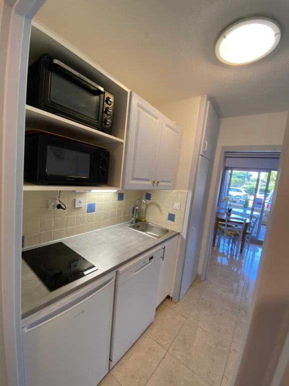Joli studio climatisé au Port de Hyères - Proche Plages et Commerces - Linge de maison fourni - 5
