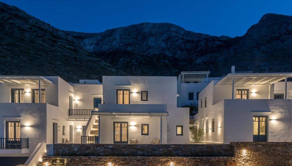 Sifnos House - Rooms and SPA — Hotel in Sifnos