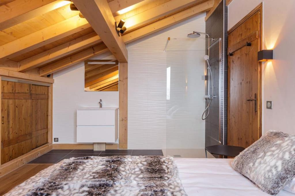 Grosse Pierre Chalet 180m2 Cheminee Jacuzzi Vue Taconnaz - 2
