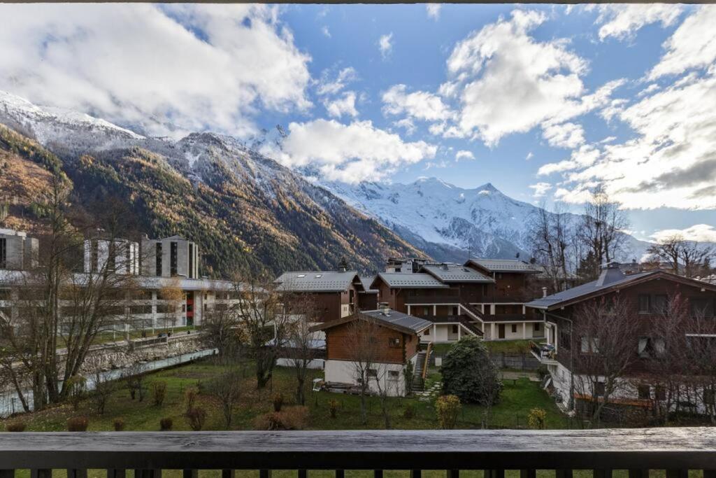 Vallee Blanche Central 4pax Vue MtBlanc Parking 400m Remontee - 3