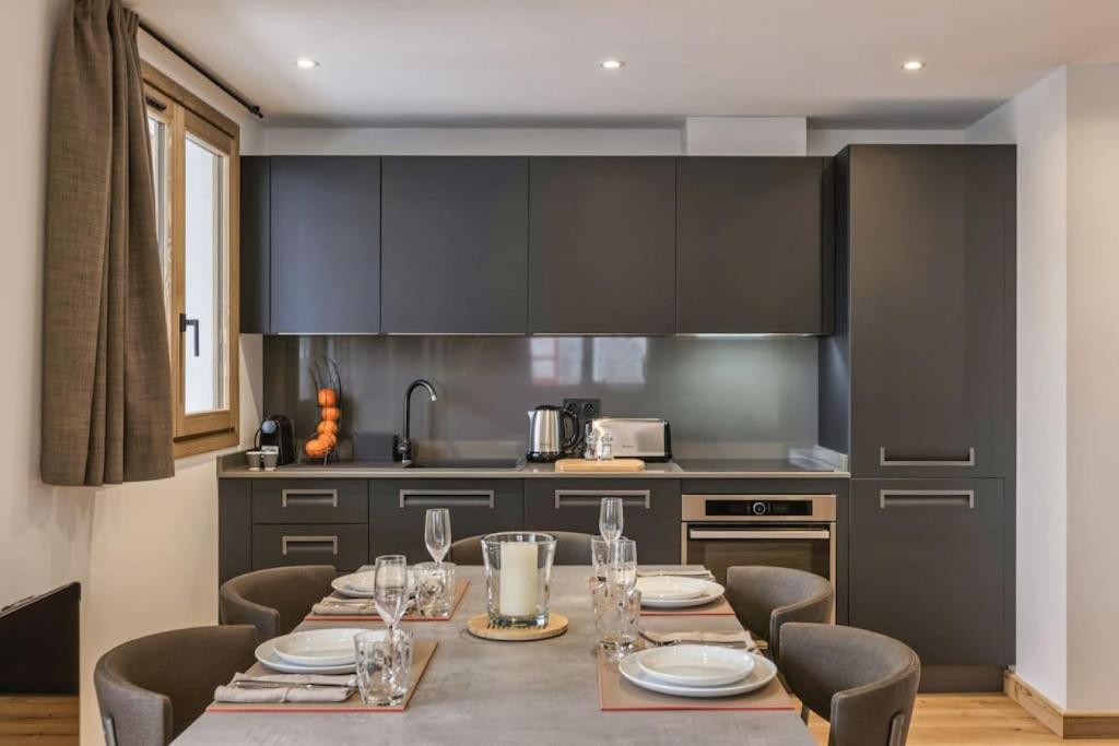Jacaranda3 Sublime 6pax Vue MtBlanc Central Parking - 2