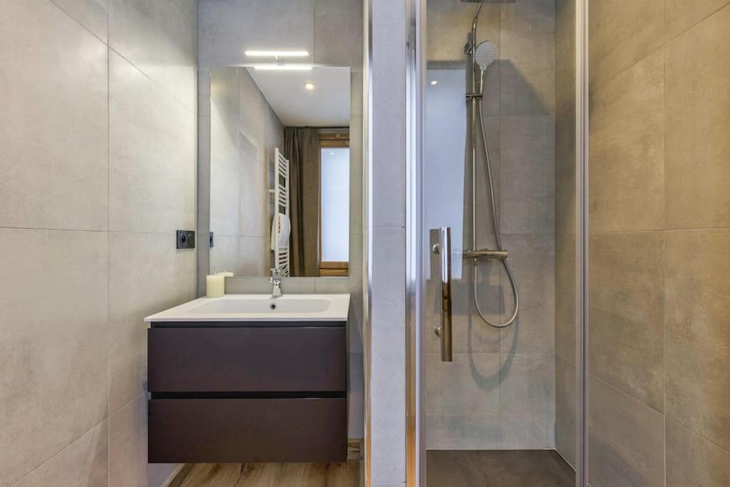 Jacaranda3 Sublime 6pax Vue MtBlanc Central Parking - 5
