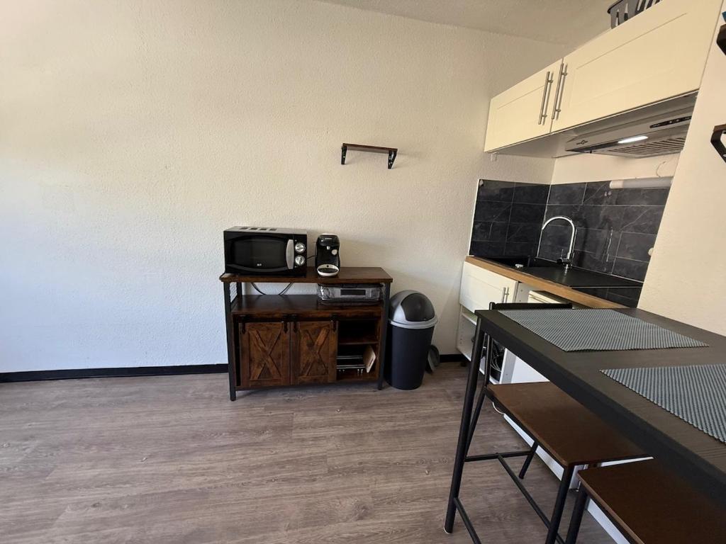 Studio 17 m2 avec piscine et parking - Gruissan - 3