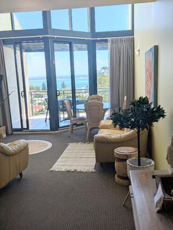 Landmark Resort 518 - Casablanca Penthouse 5th Floor