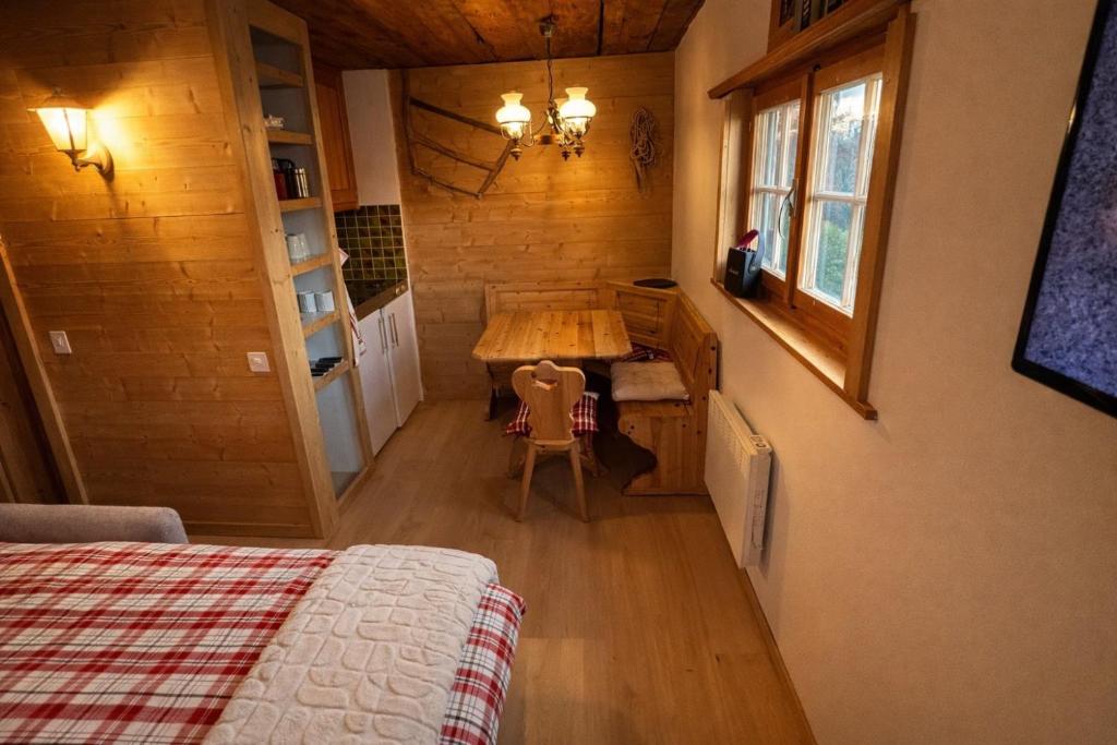 Chalet Le Petit Nid - Crans Montana - 3