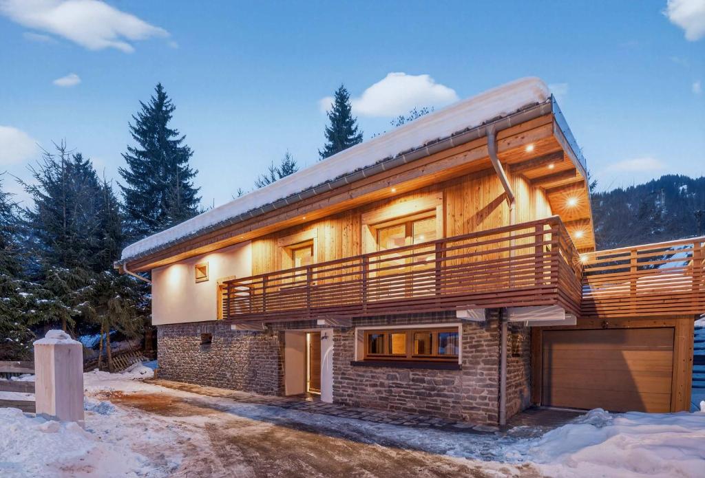 Luxury Chalet with Private Spa & Wellness Area - 3