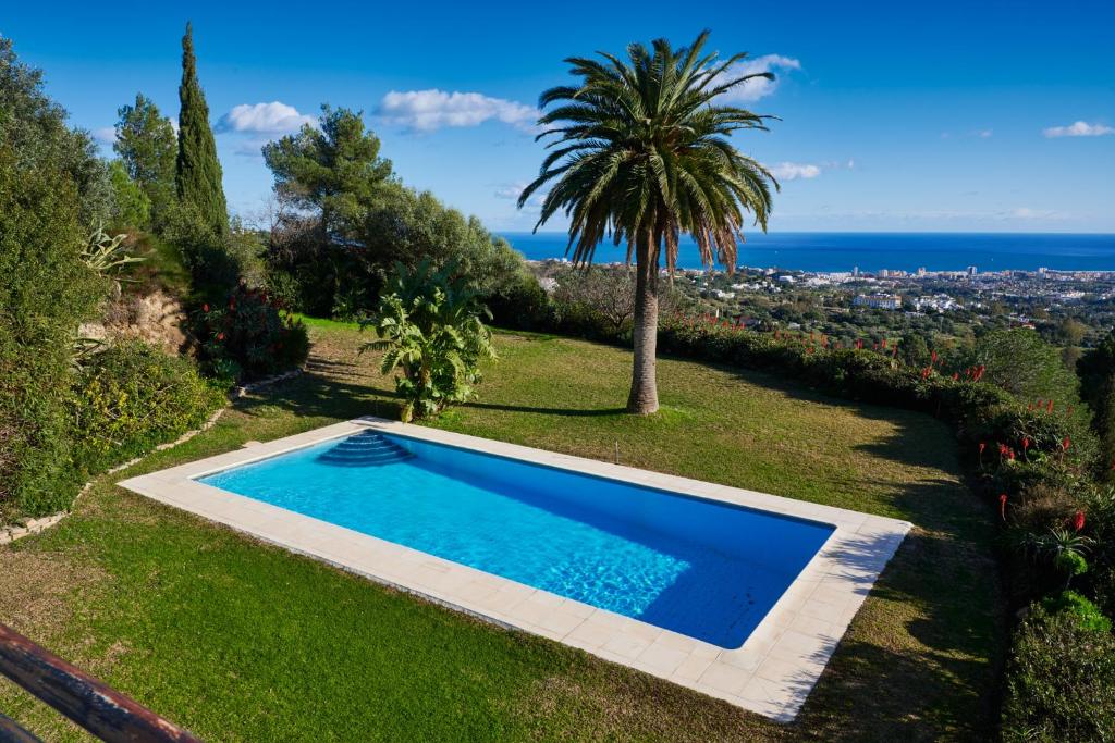 Villa El Capricho - 2