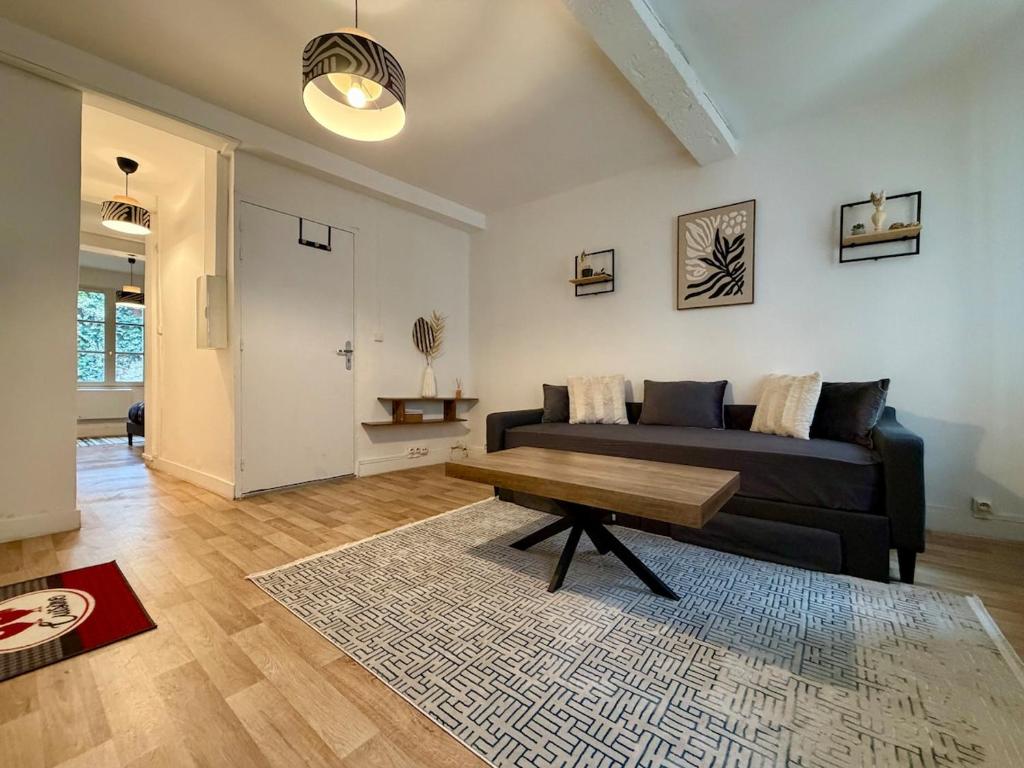 Liberté 38 - Close to Station and City Center - 3