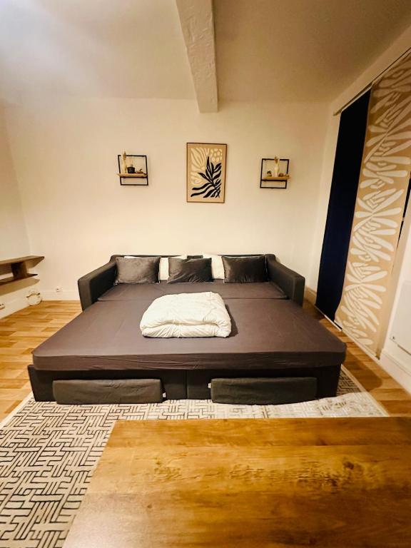 Liberté 38 - Close to Station and City Center - 5