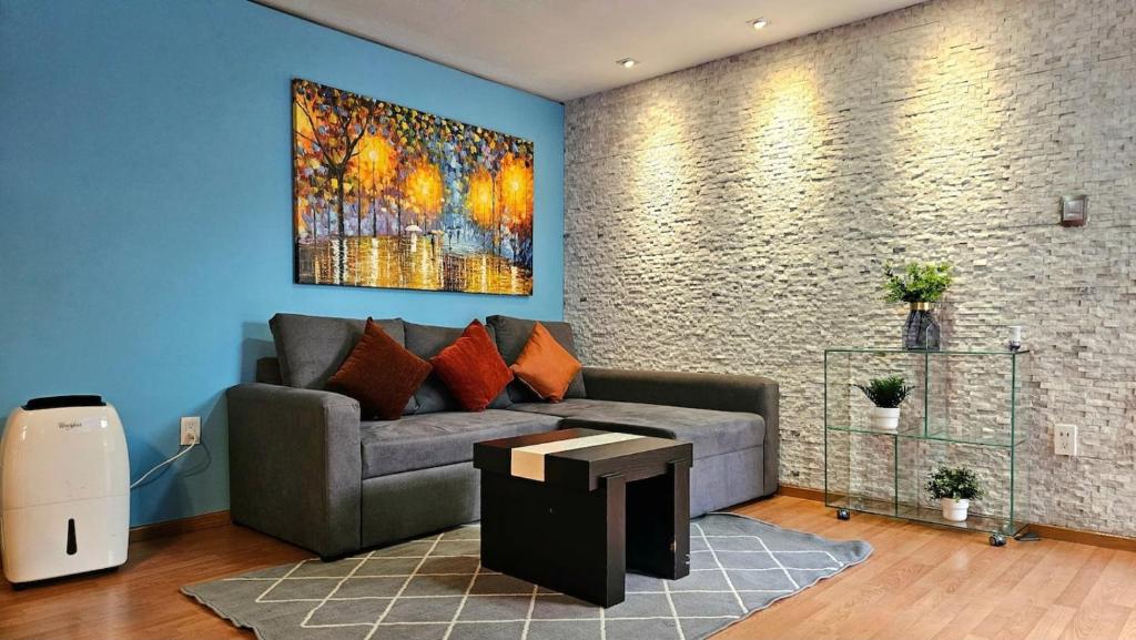 Stylish WFH Studio in Heart of Roma NorteLongStay - 4