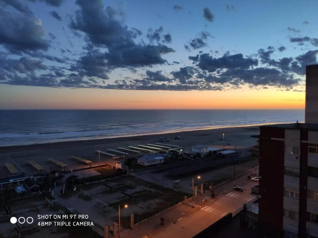 Departamente 2 amb Necochea Frente al mar Solo BA o CABA - 1