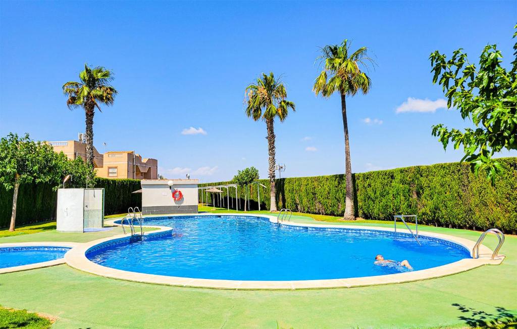 Nice Apartment In Torrevieja With Wifi - 1