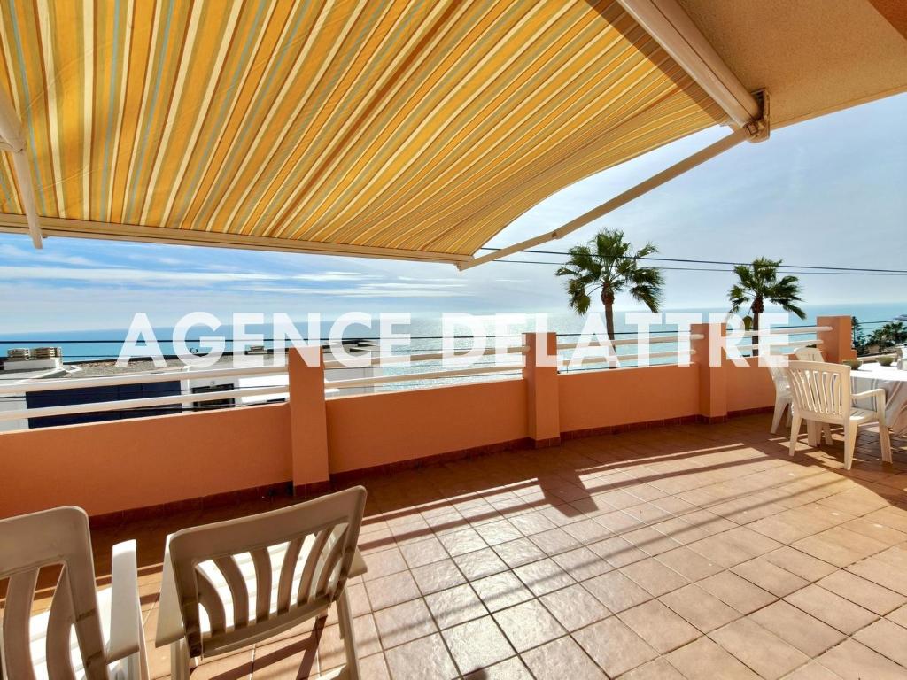 Apartamento con garaje privado, aire acondicionado, Wi-Fi, 3 habitaciones, Peñíscola. - ES-389-24 - 2