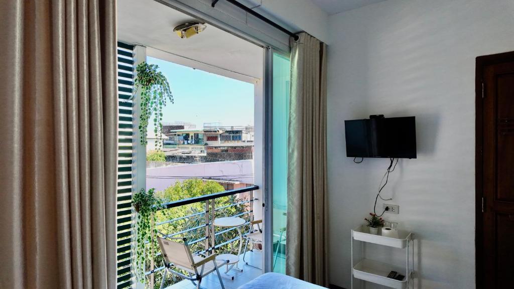 Tulip hotel - Chiang Mai Old City Stay &amp; Thai Massage