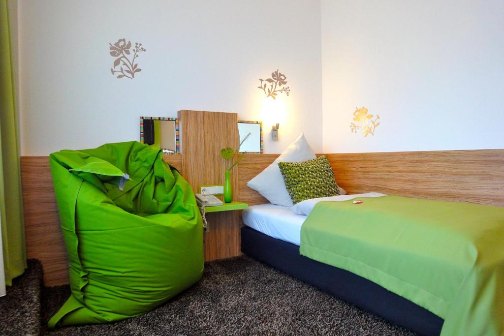 Standard Single Room