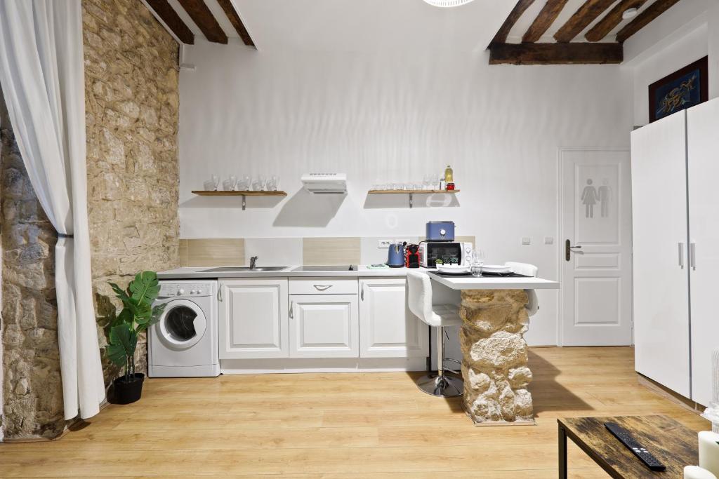 Quartier Palais Royal-Studio Apartment Free Netflix - 5