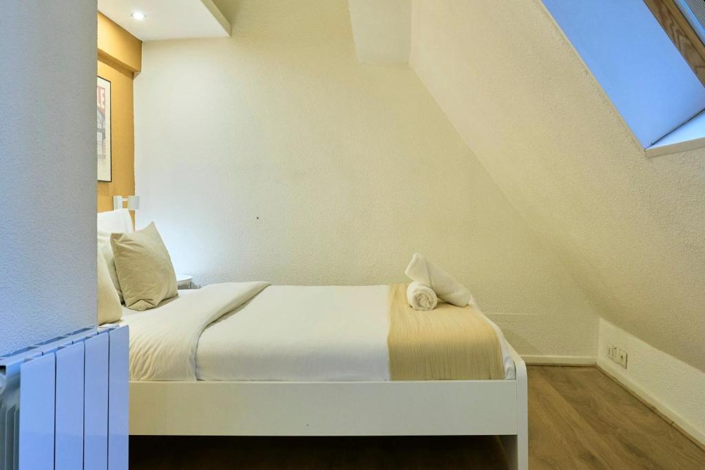 One-bedroom duplex Opéra Grand-Place - 3