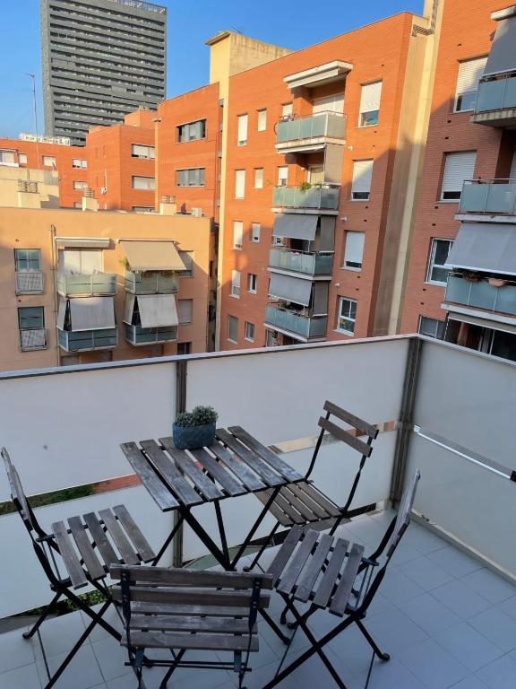 NEW! Amazing 2 bedroom apartment in Rambla del Poblenou - 1