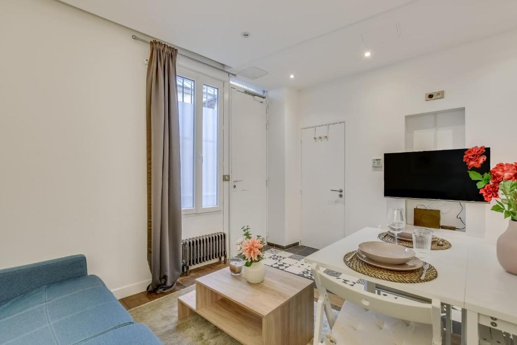 Duplex design dans le 14e - 4P - Gare Montparnasse - 2