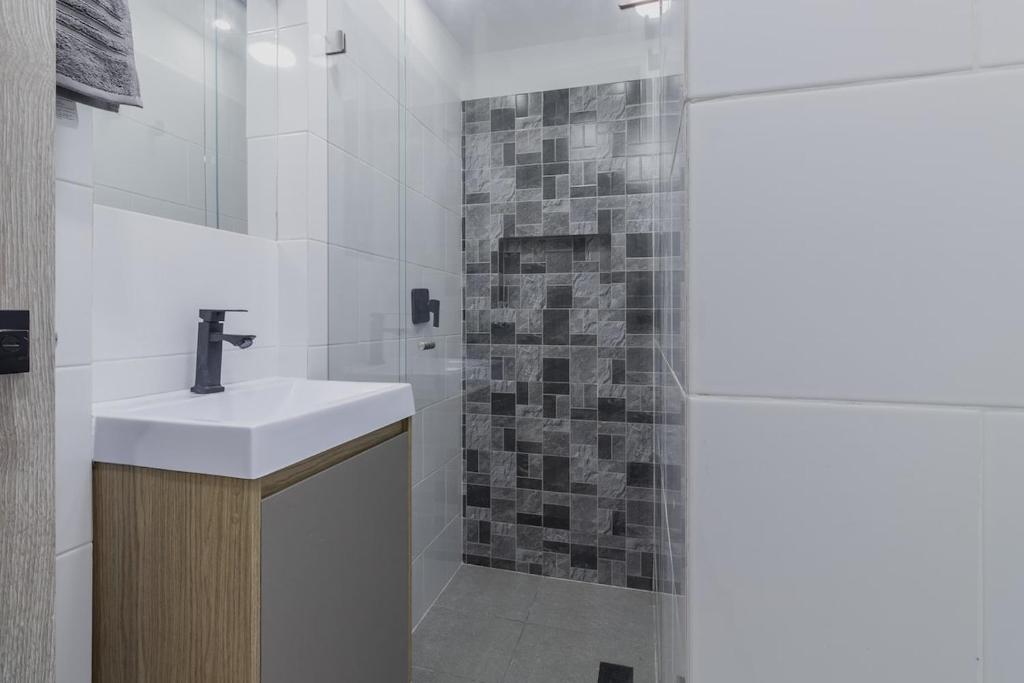 Laureles Suite 03 - 5