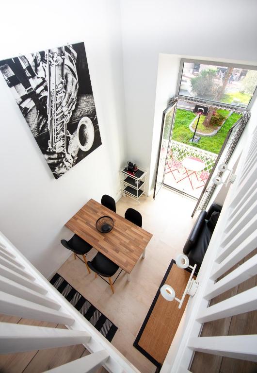 Sunny Duplex by Connexion - 1