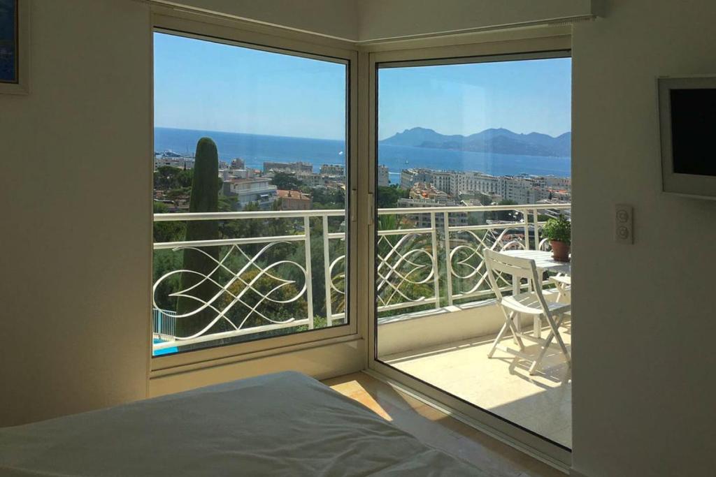 Sea view apt with-pool-Cannes festival - 4