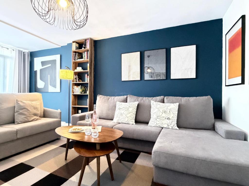 Centrico y luminoso apartamento en Torremolinos - 1