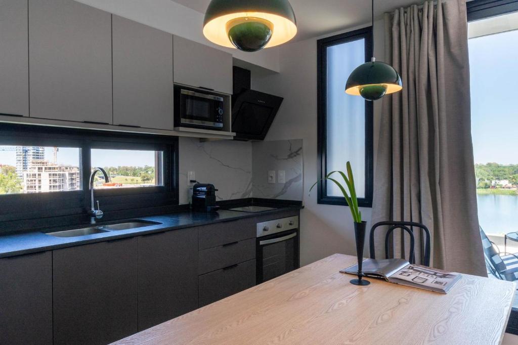 Lake Life Exclusivo apartamento en Parque Miramar - 3