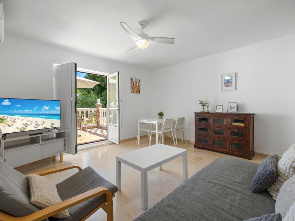 Private & charming self-contained apartment on beautiful Villa - 5
