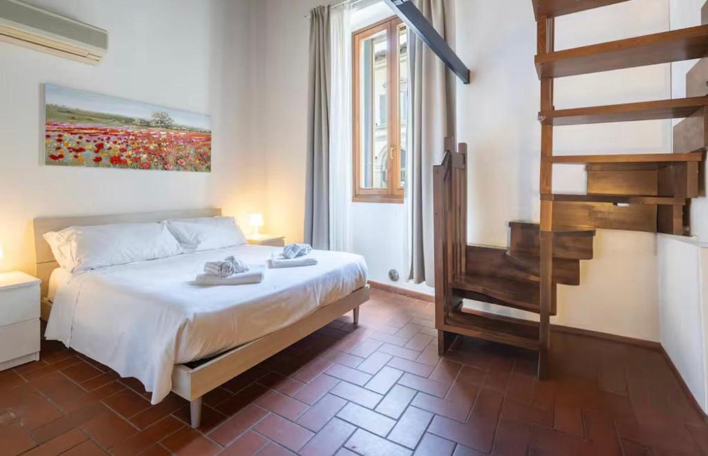 Cute One Bedroom Apartment in Florence Outside ZTL - 1
