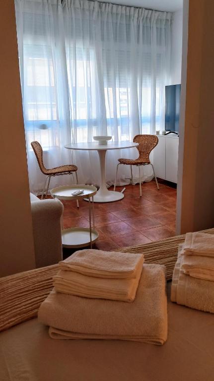 Apartamento con piscina - 3