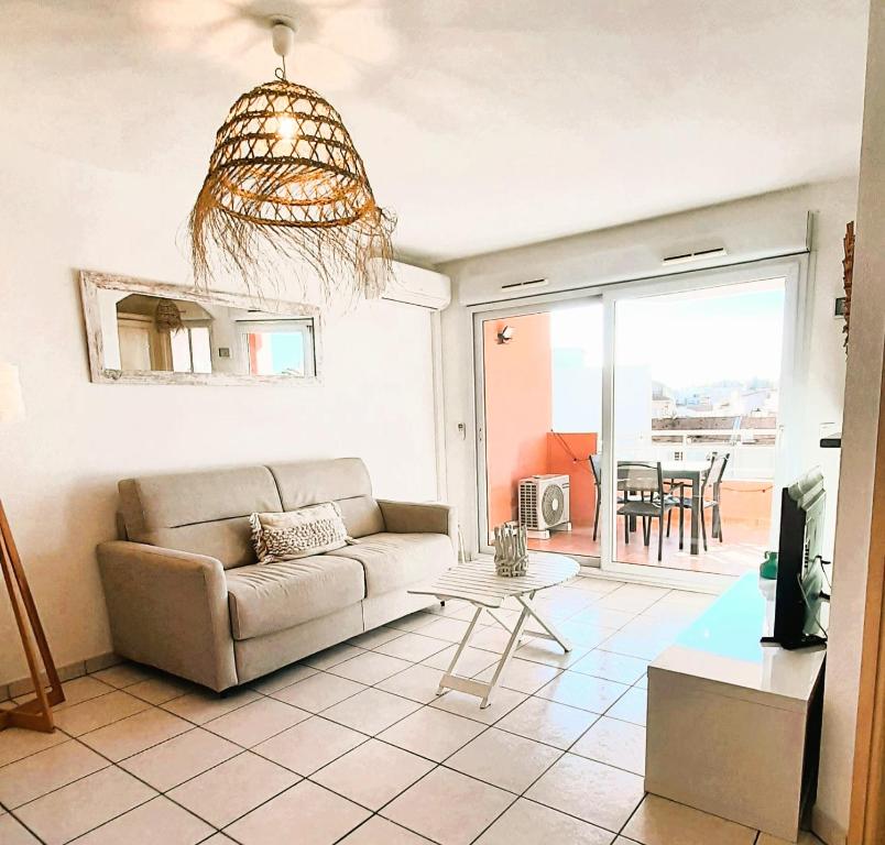 Appartement climatisé centre ville, proche plages Saint Raphaël et Fréjus avec ascenseur - 4