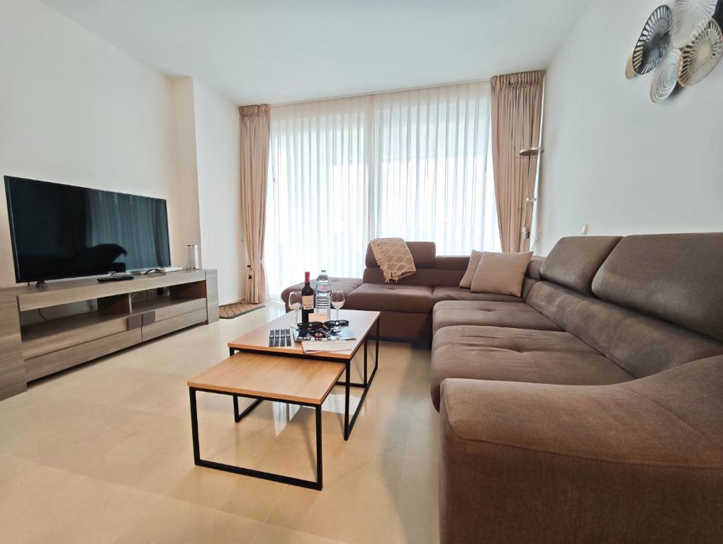 Frontline Golf Groundfloor Lagoon & SPA – EHHouse - 2