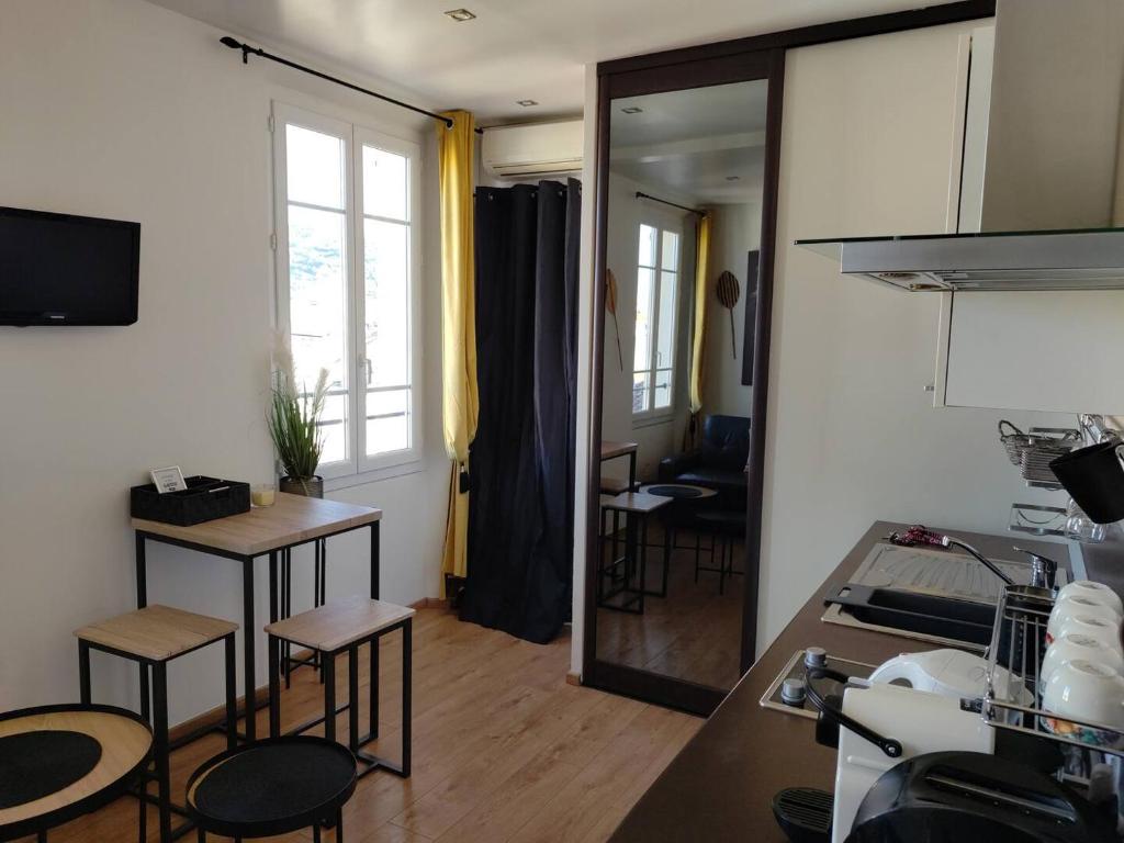 Studio lumineux, Centre ville, Palais Festivals - 2