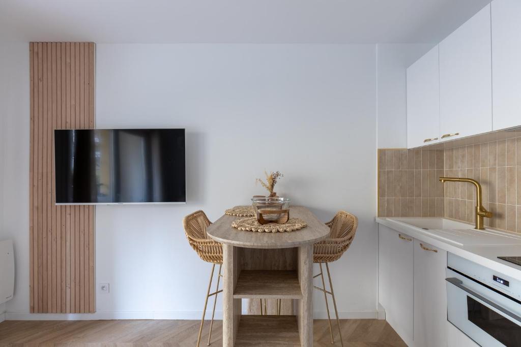 Metz - Studio cosy rénové -Terrasse & Parking privé - 5