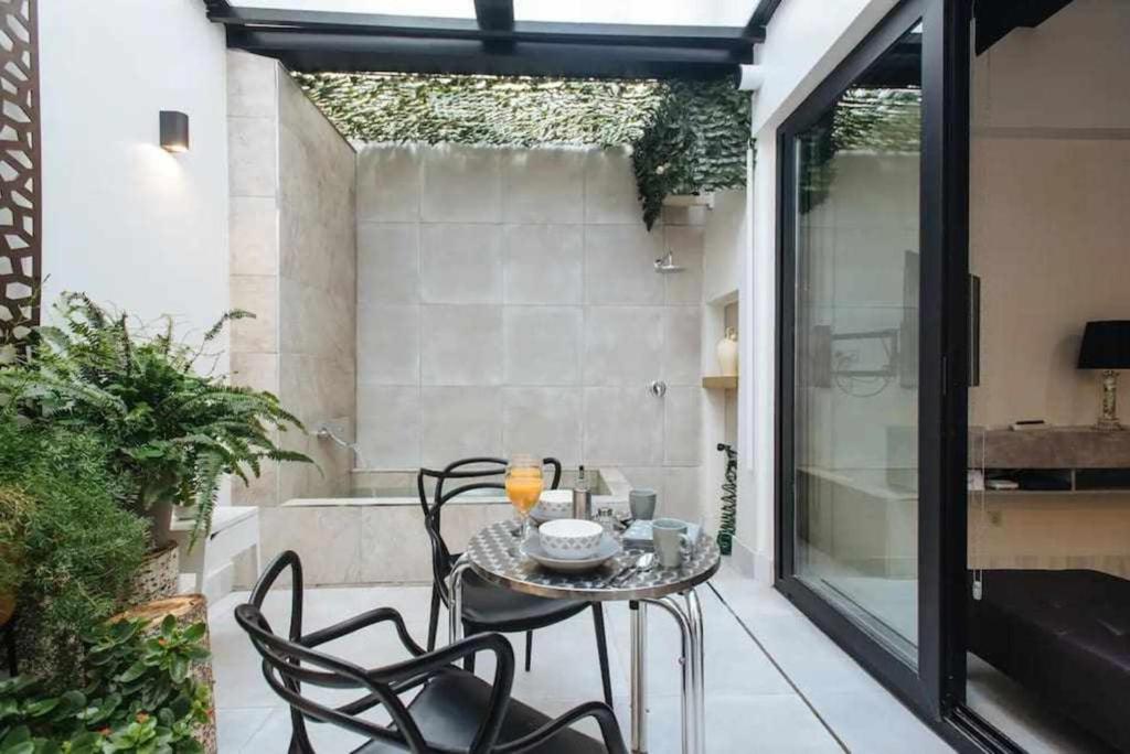 Lujoso loft con piscina y espacio office - 3