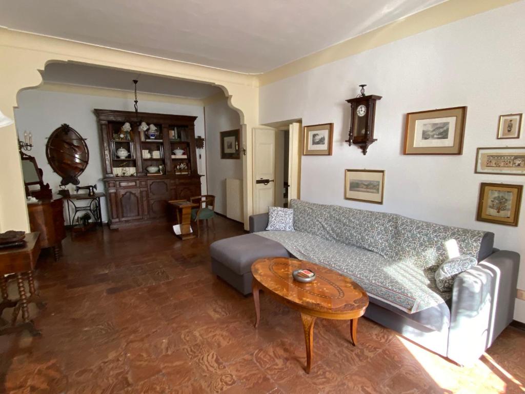Casa d'epoca fronte lago a Domaso lago di Como - 3