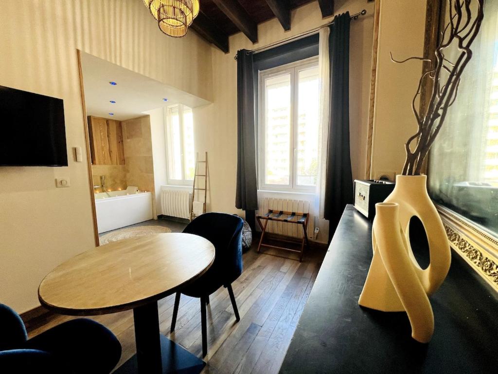 7 Inkermann - Love Room Spa & Sauna - Charpennes - 3