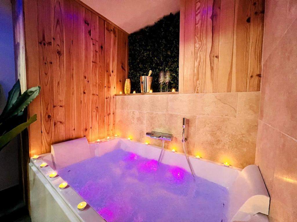 7 Inkermann - Love Room Spa & Sauna - Charpennes - 4