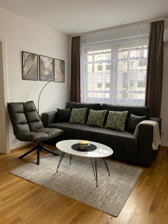 Angel Apartment - 1
