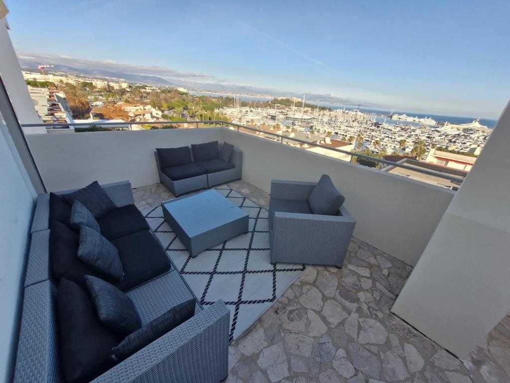 Large 3-bedroom apartment Port Vauban - 5