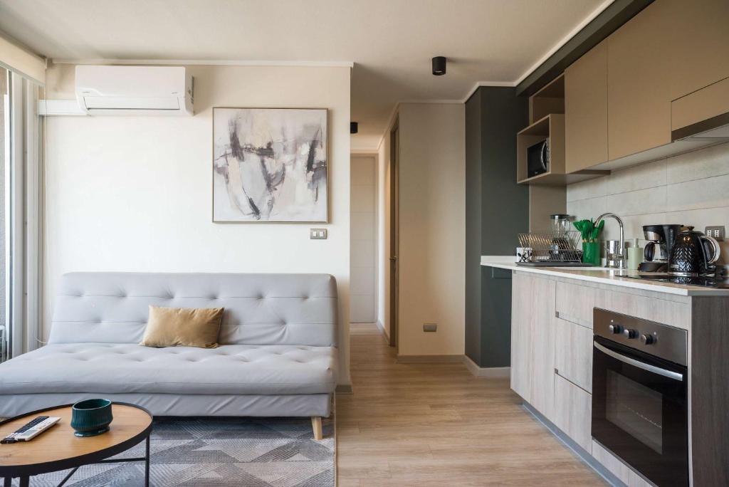 Chic Nunoa Apt Cozy Stay for 5 Balcony - 2