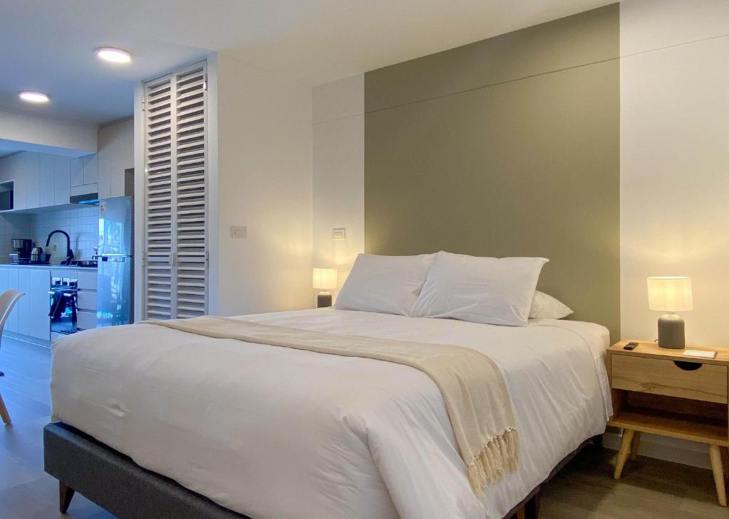 Enchanting Loft with Balcony in Barranco - 3