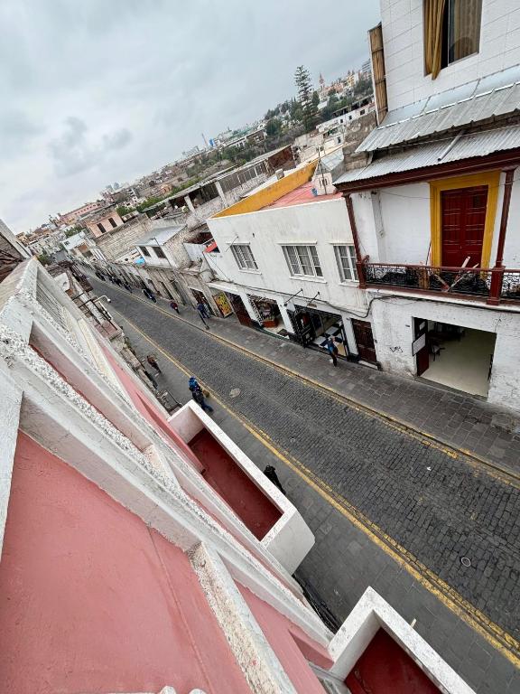 Hostal HUAROS - 5